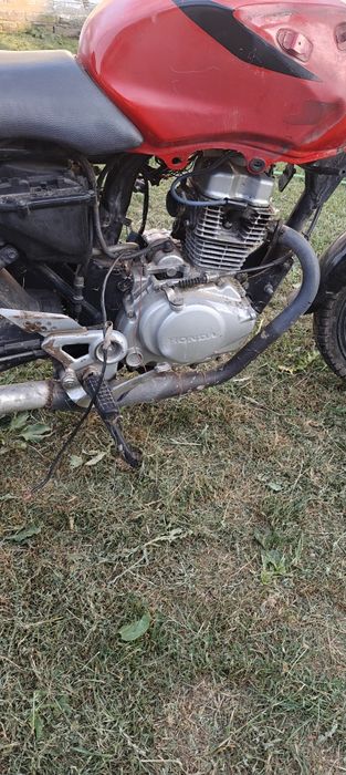 Продам мотоцикл Honda sb125f