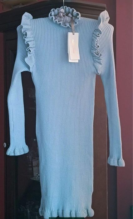 Sukienka dzianinowa rozmiar M  marki Rinascimento