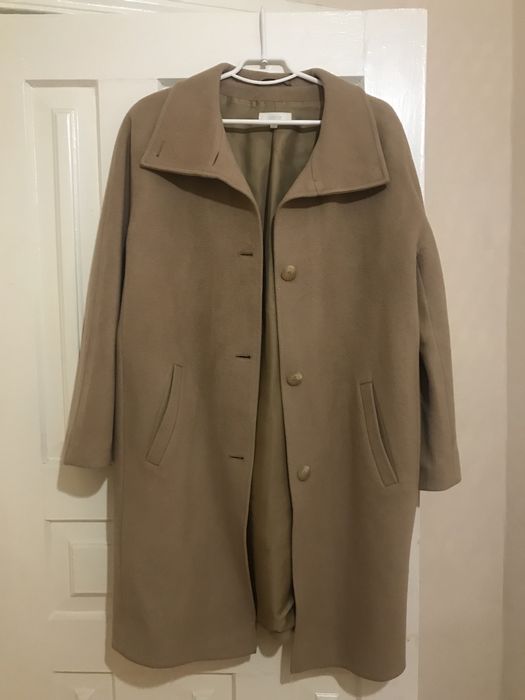 Женское пальто в очень хорошем состоянии