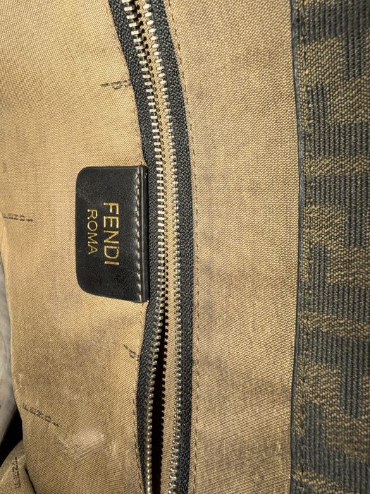 Сумка Fendi  , всі лого