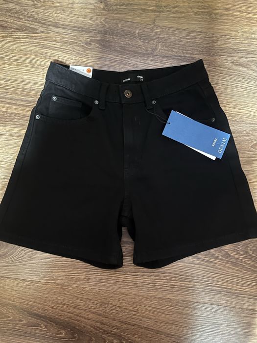 Джинсові шорти