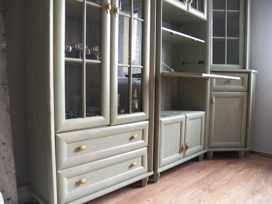 Barek "RETRO" BRW. Black Red White.