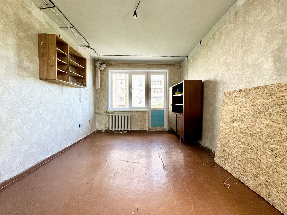 Продам 3к квартиру в районі Металургів