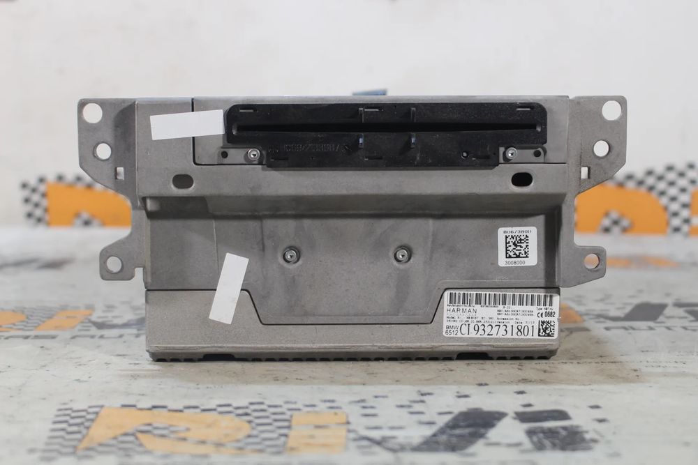 Rádio / auto-rádio BMW 5 (F10)
