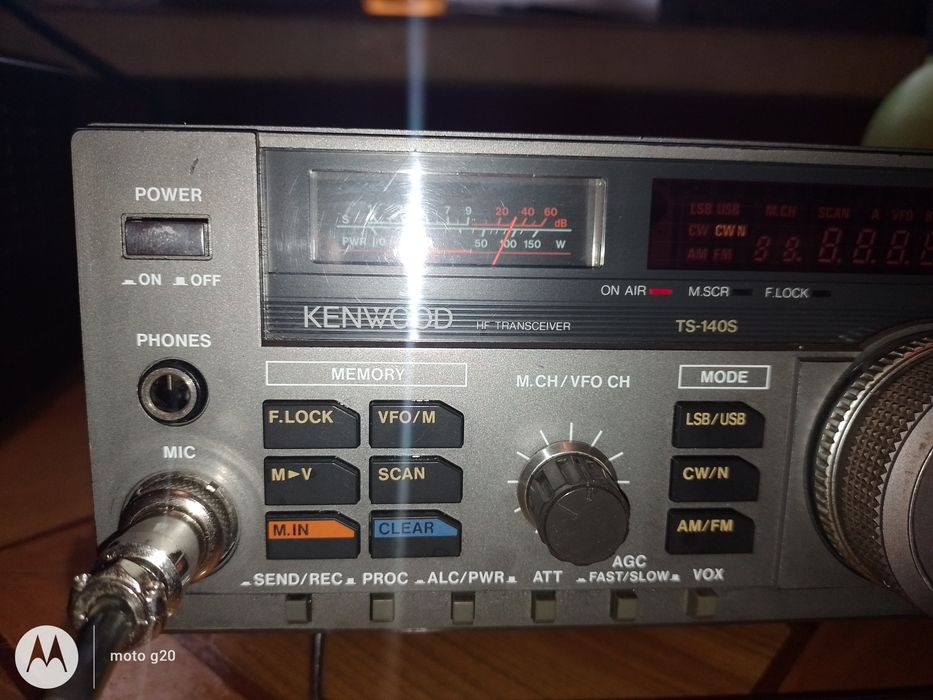 КВ трансивер Kenwood TS-140