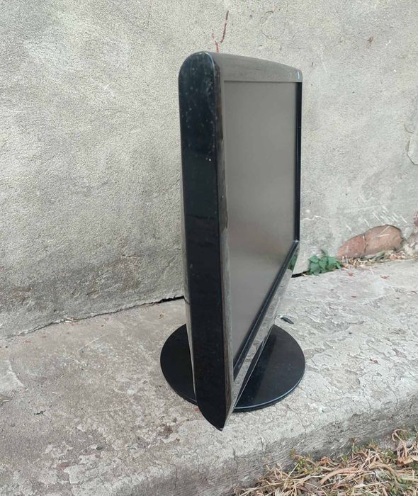 Монитор Samsung 933sn/19дюймов. (Sync master 933)