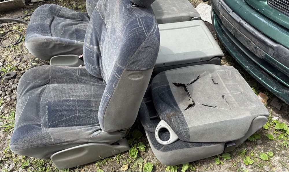 Комплект сидінь Renault Scenic