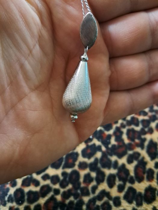 Підвіска-кулон Sarah Coventry Silver Tone 60-х років з атласним сяйво