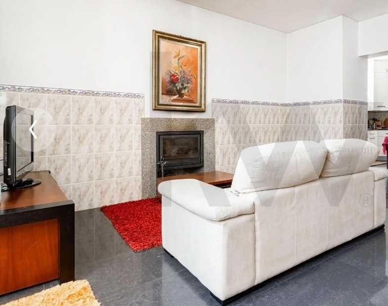 Sofas e 2 poltronas