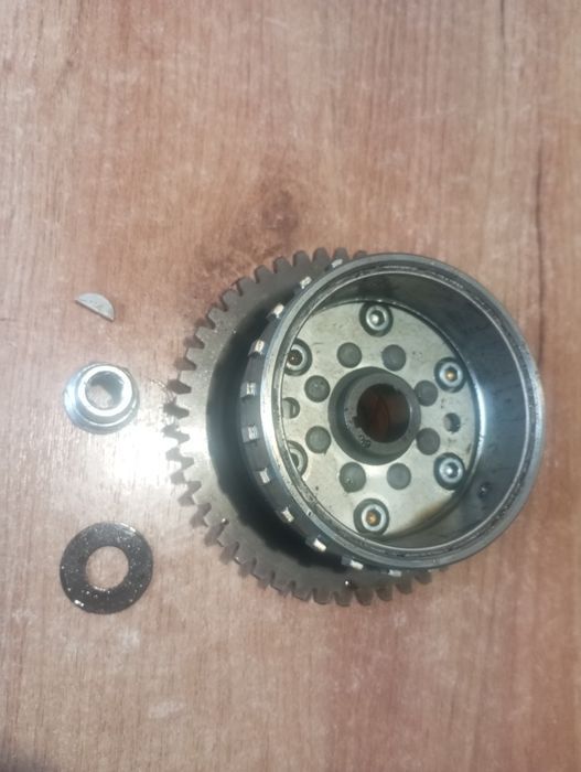 Aprilia SX 125 koło zamachowe magnesowe zapłon Magneto sprzęgiełko
