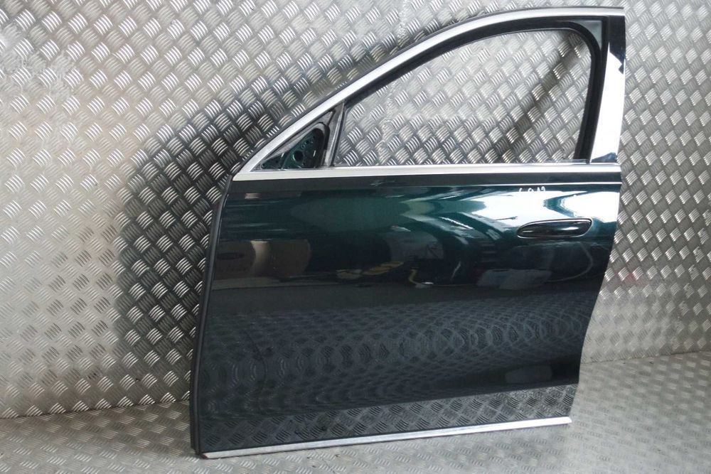 Двери передние задние правые левые Mercedes Benz S-klass W223 разборка