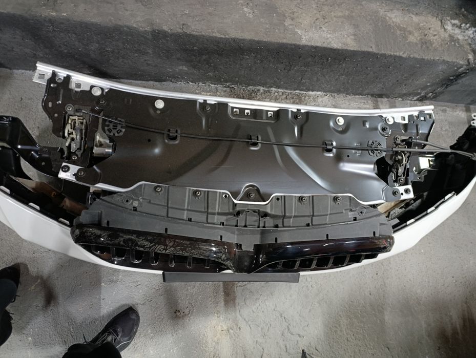 Бампер,радіатори,панель. BMW g30