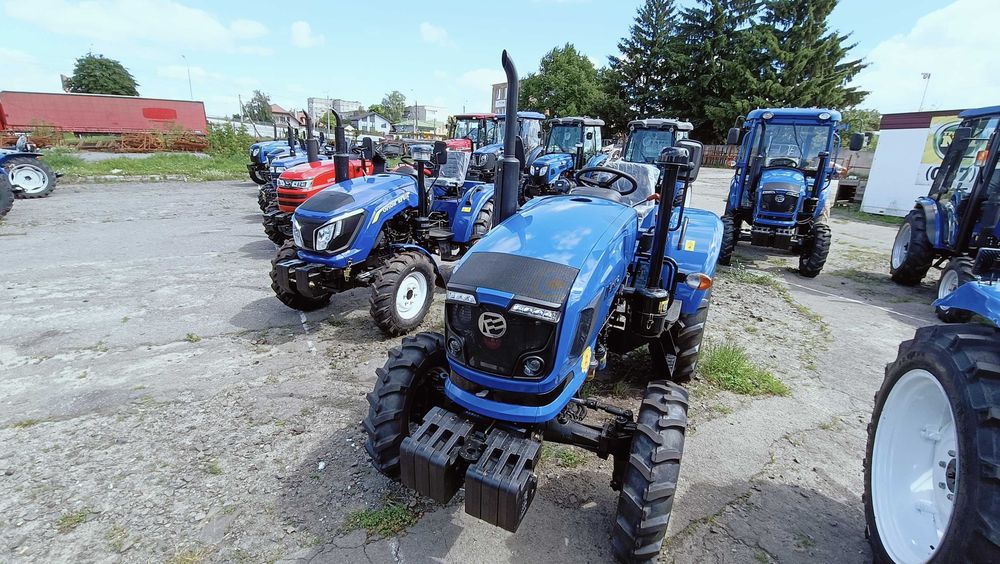 Мінітрактор трактор ДонгФенг404G2 Dongfeng 404G2