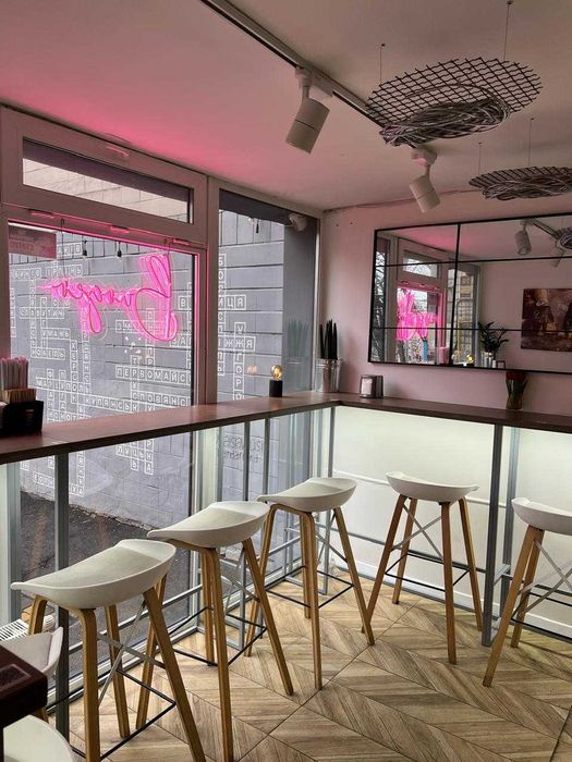 Кафе-піцерія 60м2 Предславинська,25 м.Палац Україна Печерськ