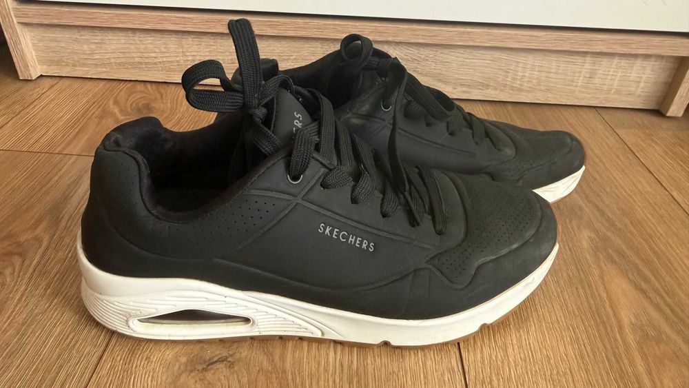 półbuty Skechers czarne