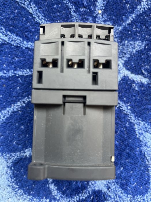 Контактор LC1 D09BL