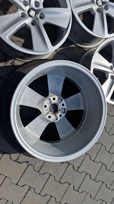Oryginalne Felgi Seat 7.5J 17" ET51 5x112 4szt