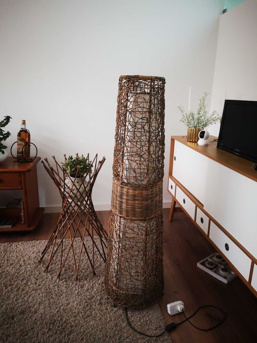 Candeeiro de verga decorativo