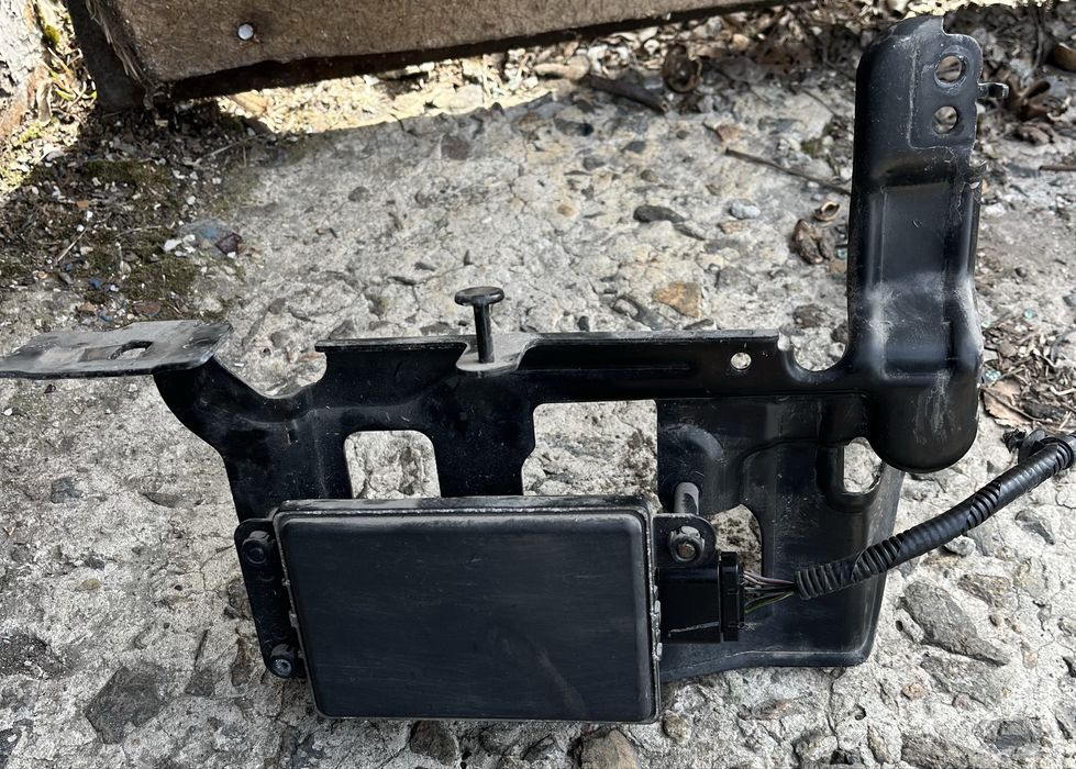 Дистроник радар крепление дистроника радара Ford Fusion MK5