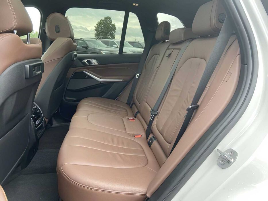 BMW X5 xDrive40i      2020