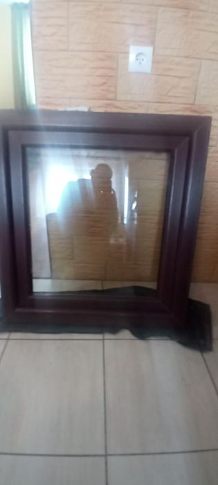 Sprzedam Okno Pcv 80/85,Mahoń.