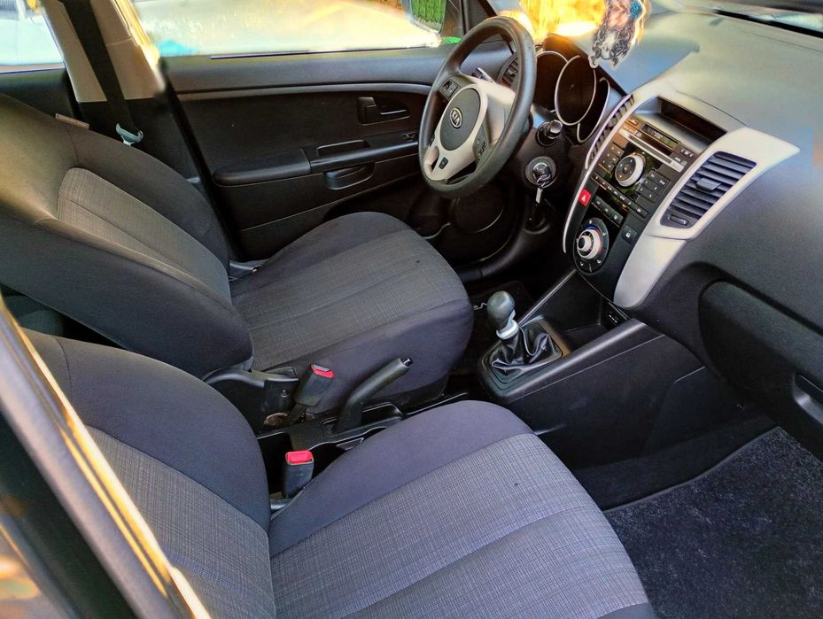 KIa Venga 1.6 ISG 125KM  Szwajcar