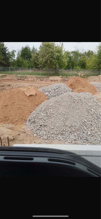Przekrusz betonowy-Przekrusz ceglano betonowy z transportem