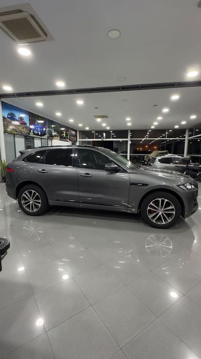 Jaguar F-Pace 2.0 i4D R-Sport AWD Aut.
