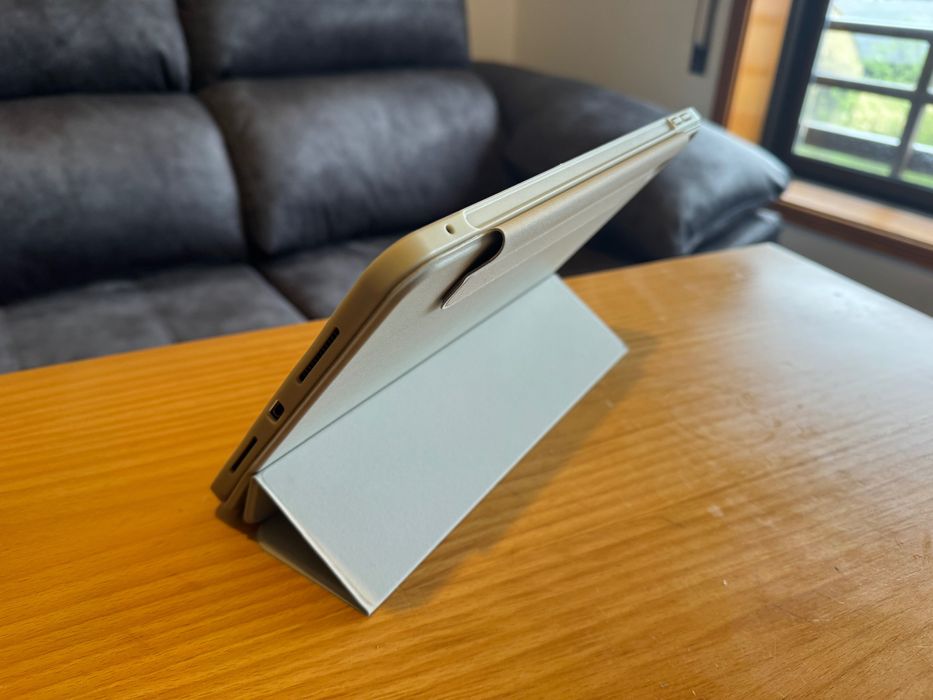 Capa Magnética 360º Zoyu - iPad Pro M4 11 polegadas