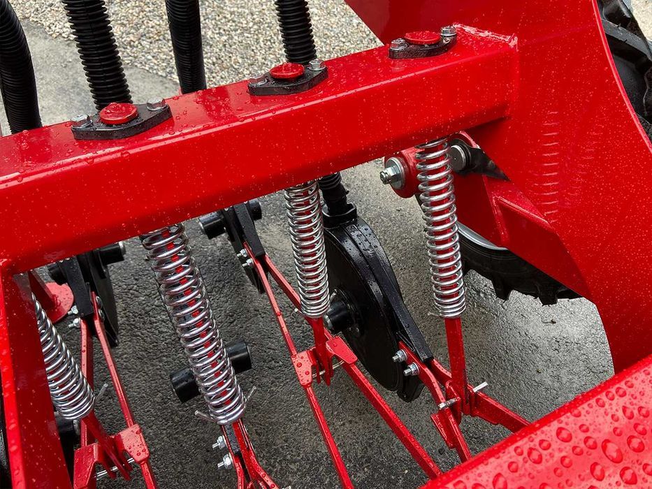 Навісна сівалка сівник 1.5 Варіаторна сівалка Деметра