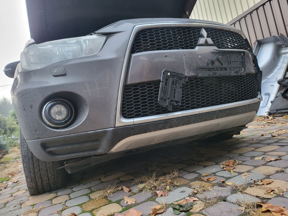 Разборка авторазборка запчасти автозапчасти outlander XL 2.0 дизель