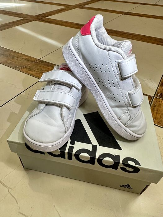 Кросівки adidas 25 розмір