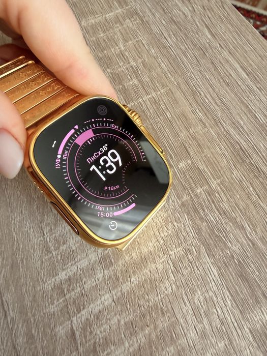 Apple Watch Ultra 2 49mm Titanium (Cellular).