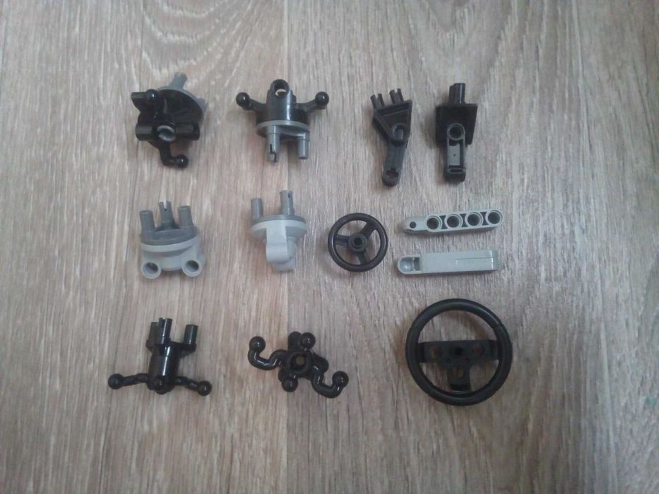 Деталі Lego technic поштучно. ( Рульові мости,  важілі.)