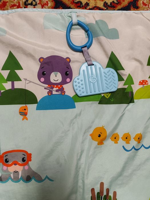 Продам розвиваючий килимок Fisher Price