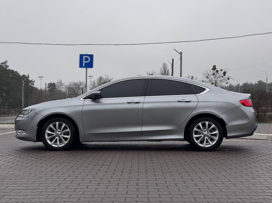 Chrysler 200 2014 року, 3,6 газ/бензин, автомат, передній привід,182т.