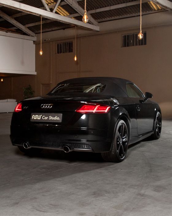 Audi TT 2.0 TFSI S-Line Black Edition