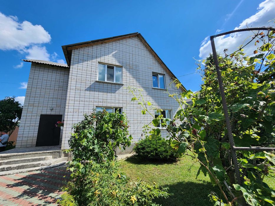 Вітаю. Продам будинок, газ, гараж, 12 соток, Боярка_Тарасівка.