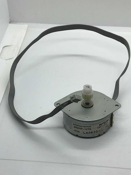 Шаговый двигатель Mitsumi M42SP-12TK