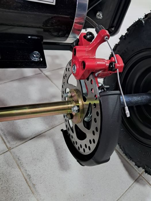 Moto 4 infantil eletrica ate 25km/h