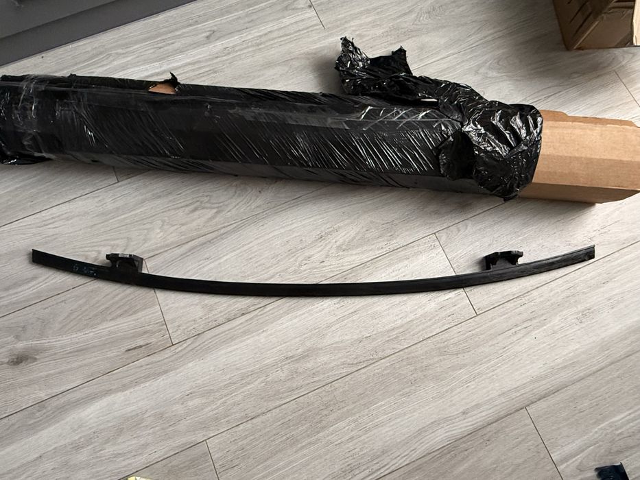 Нижня передня балка бамперу Kia Niro 2022-25 роки