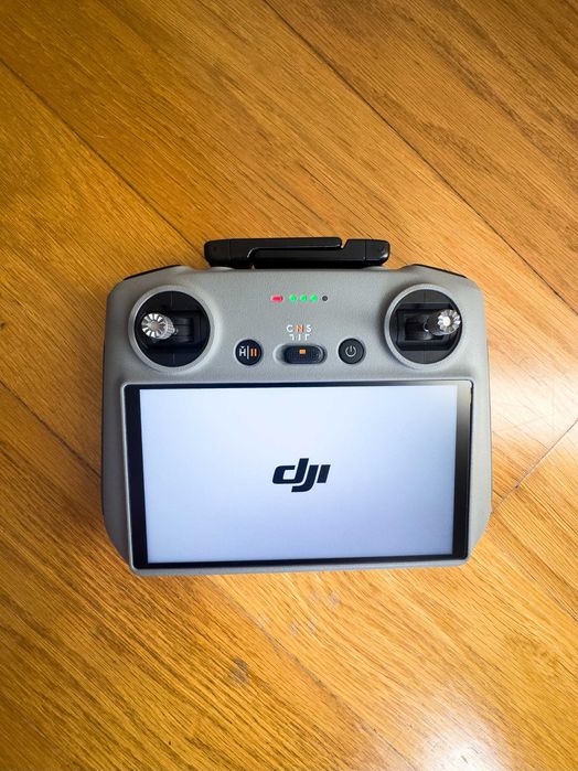 DJI Mini 4 Pro Fly More Combo