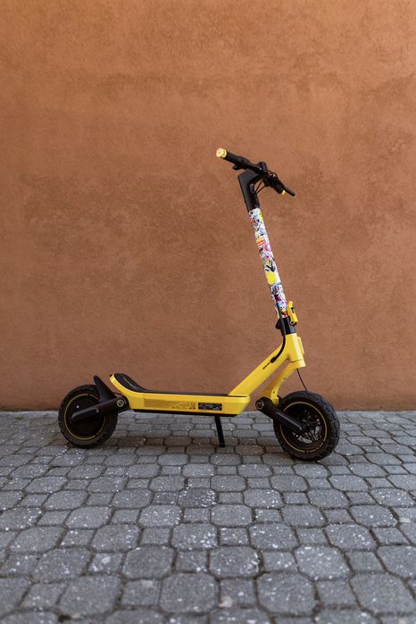 Trotinete Xiaomi Mi Scooter 6 Ultra Amarela
