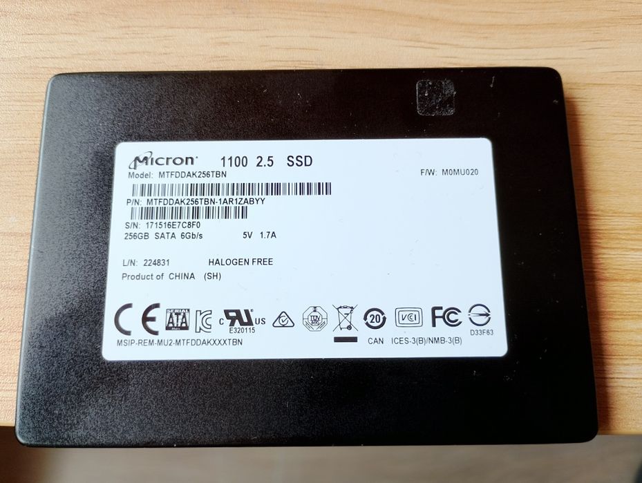 dyskMarkowe  micro SSD 256 testowany