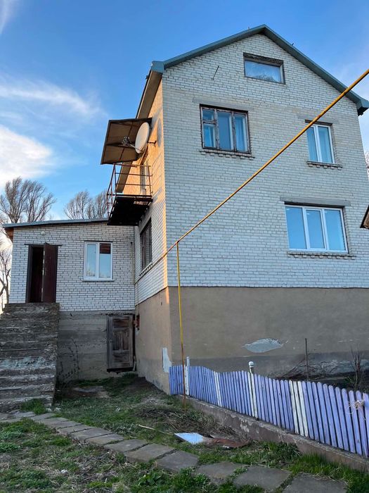 Продається господарка