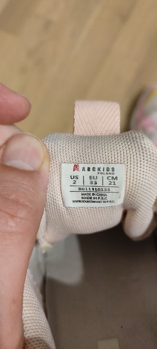 Buty sportowe dziewczęce ABC KIDS w rozmiarze 33 oraz 34