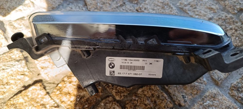 Farol nevoeiro BMW 1 F40 F45 F46 G07