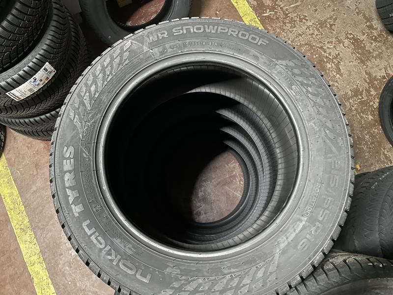 215/55R16 Nokian 93H Zima Nowe 1szt Para Komplet Montaż Gratis N1645