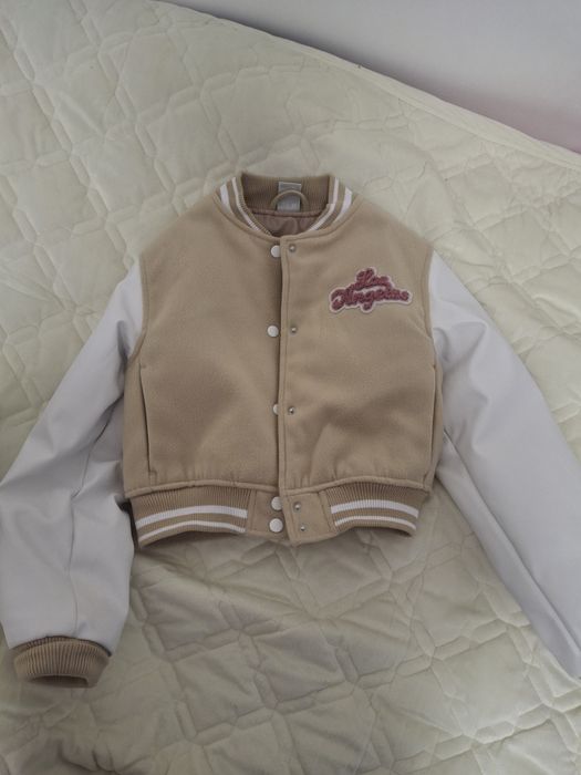 Курточка вкорочена 134-140 дівчинка