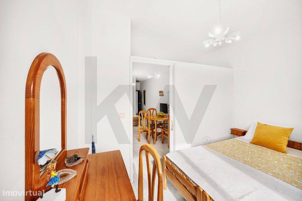 Estudio T0 com Garagem | Centro | Porto Santo